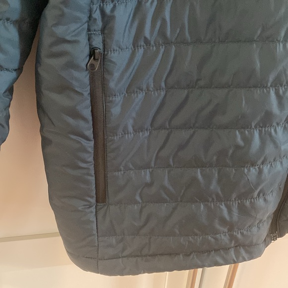 H&M Lightweight Puffer Jacket - Picture 4 of 9